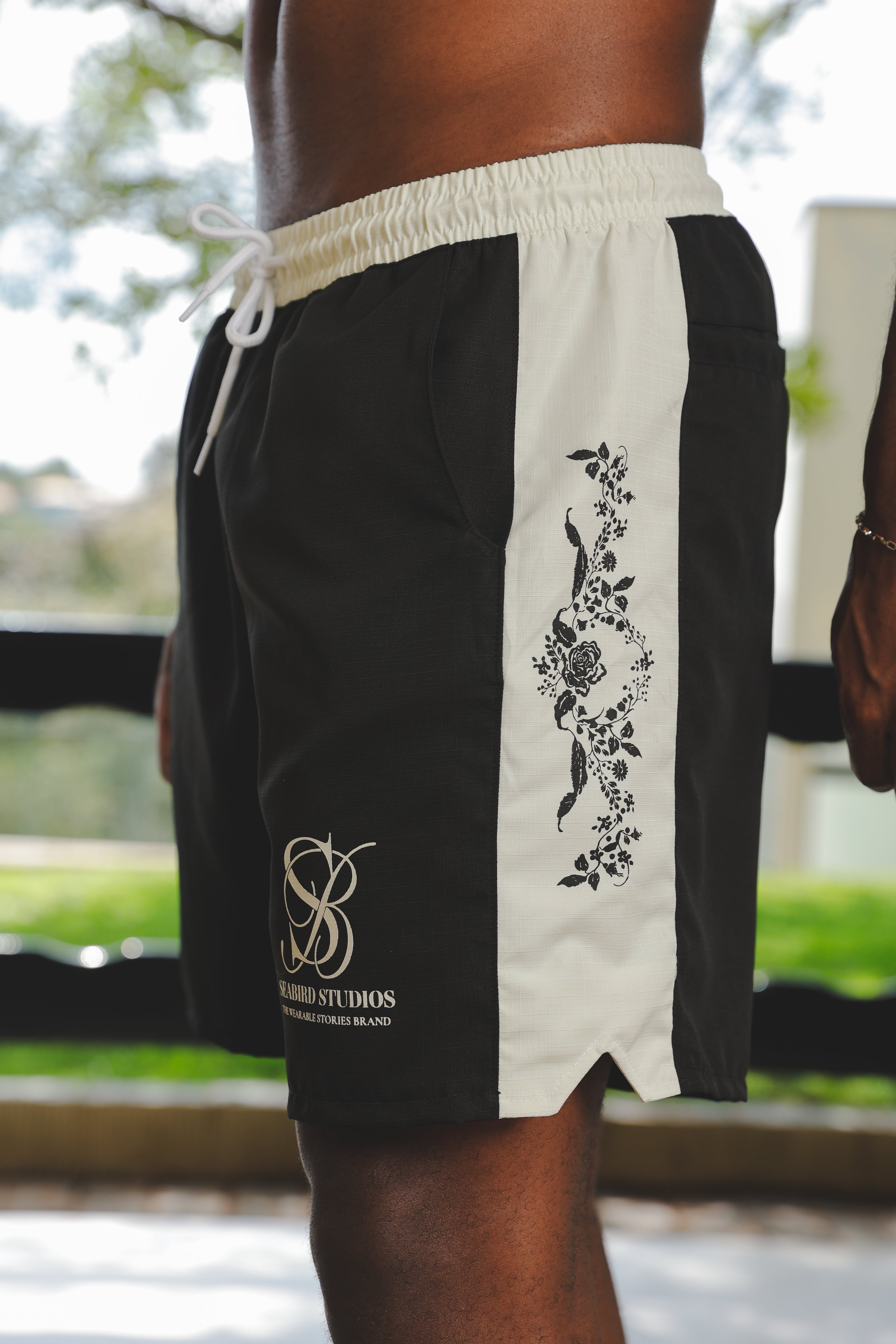 Studios Shorts Preto
