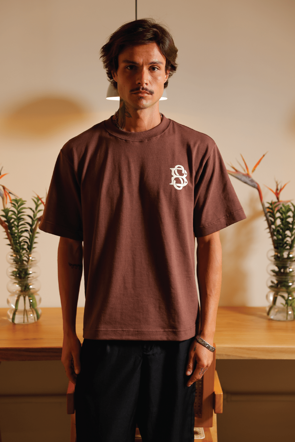 Roses Tee Marrom